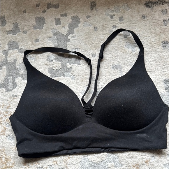 Bundle of 5 Victoria Secret Bras Size 34C - Picture 6 of 13